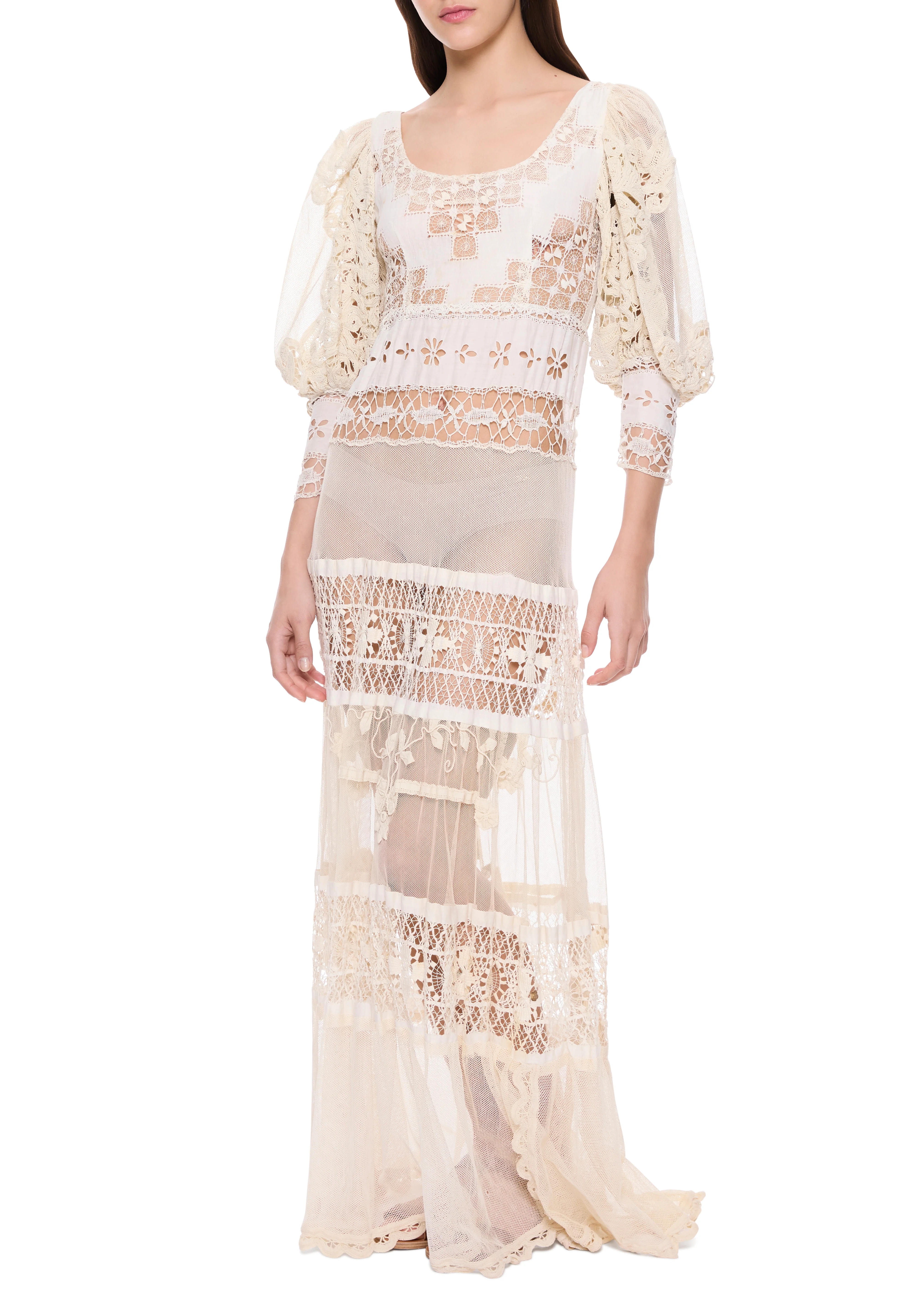 1920s Ivory Handmade Lace Gown with Puffball Sleeves - Image 4