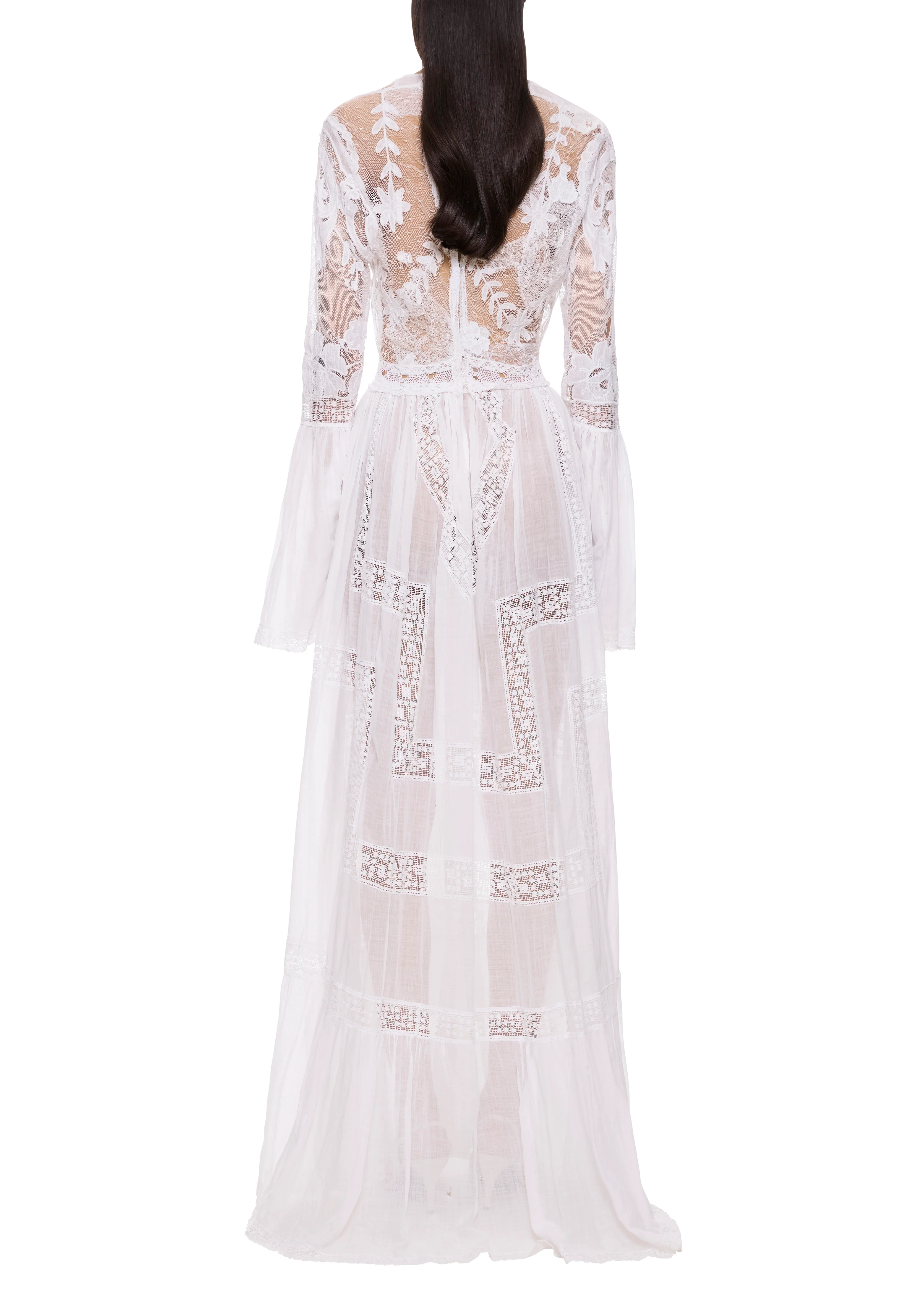1930s Handmade Irish Lace Dress with Scallop Detailing - Image 4