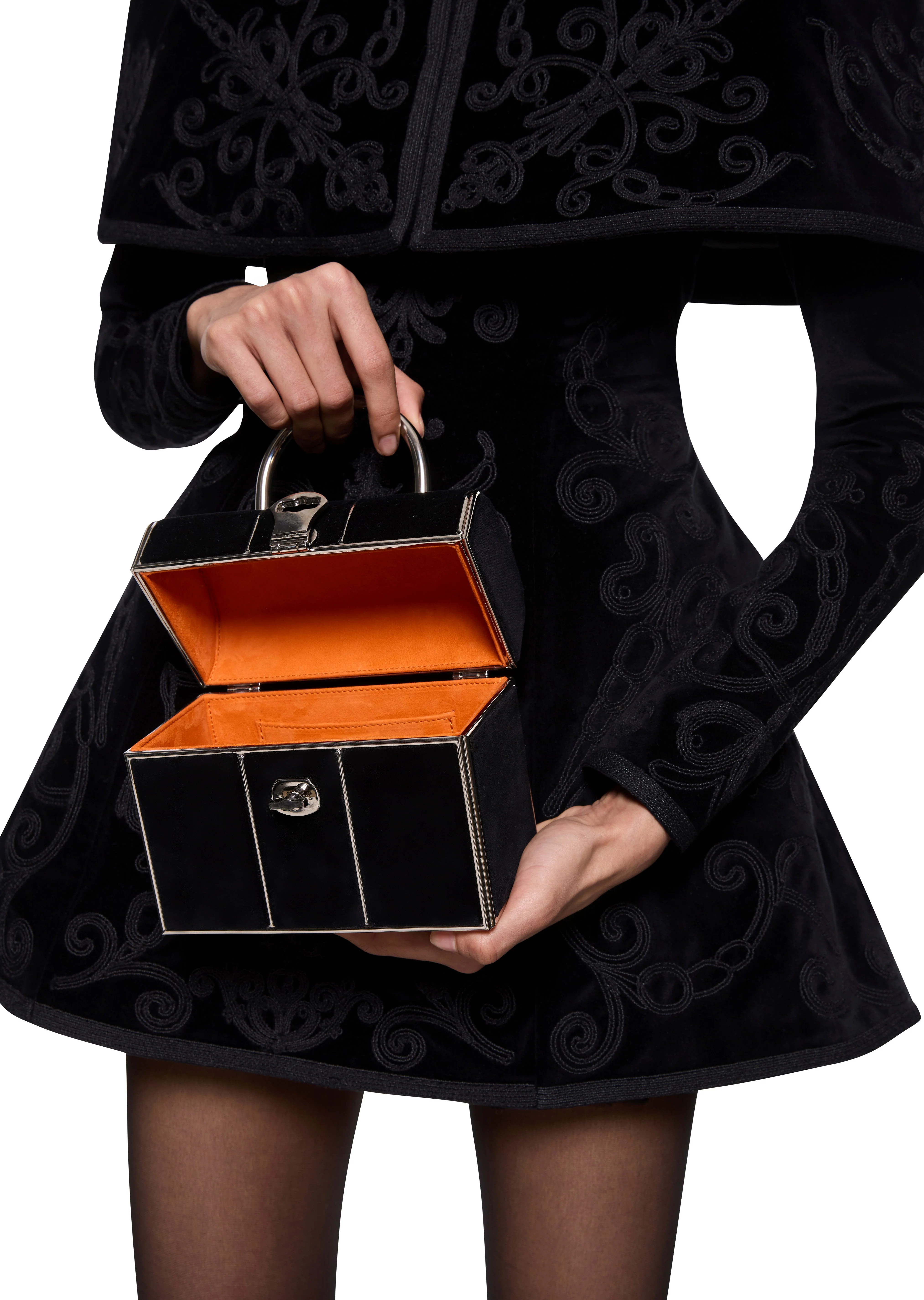 Annie’s Treasure Chest - Onyx - Image 8