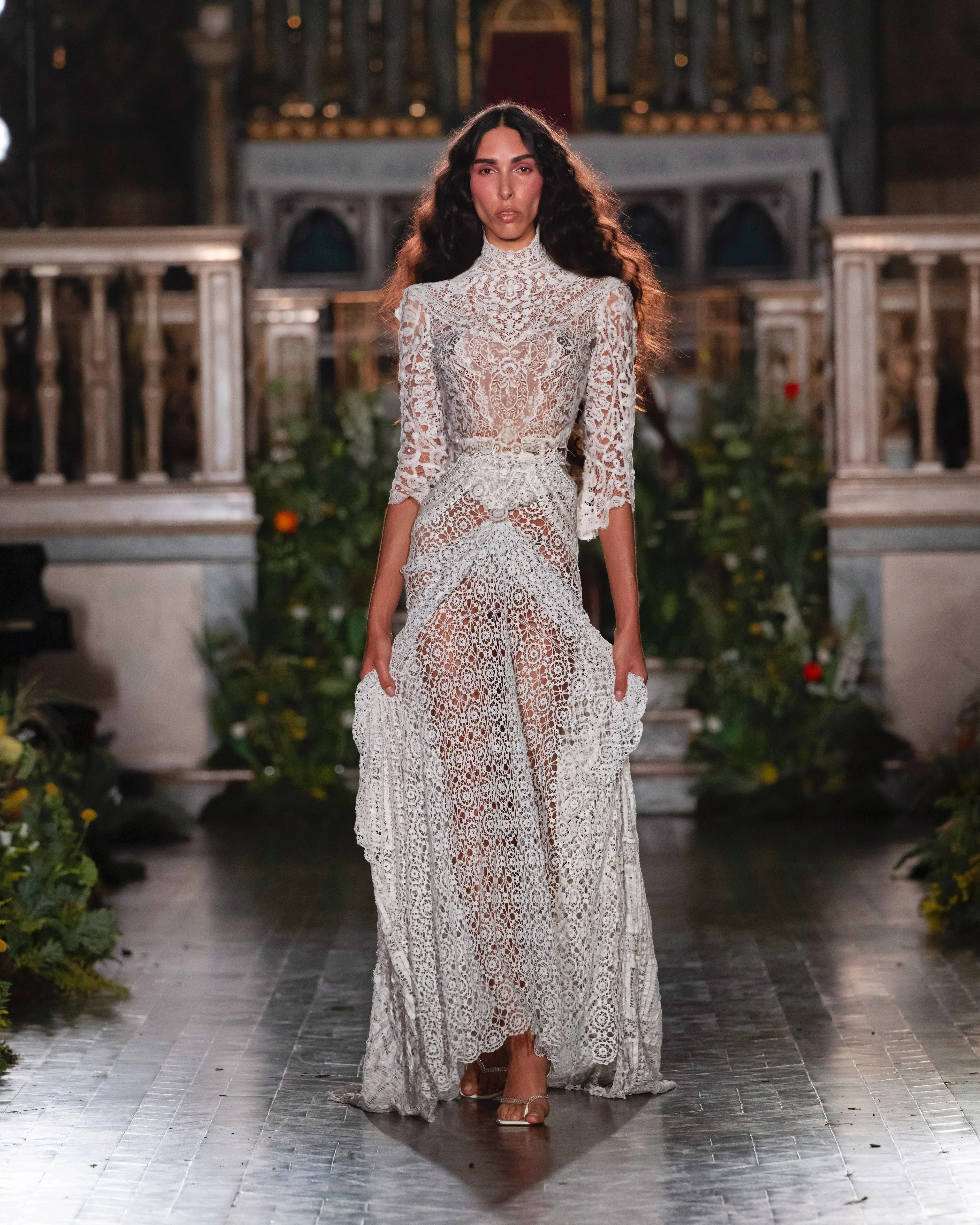 18th Century Lace Gown - Image 13