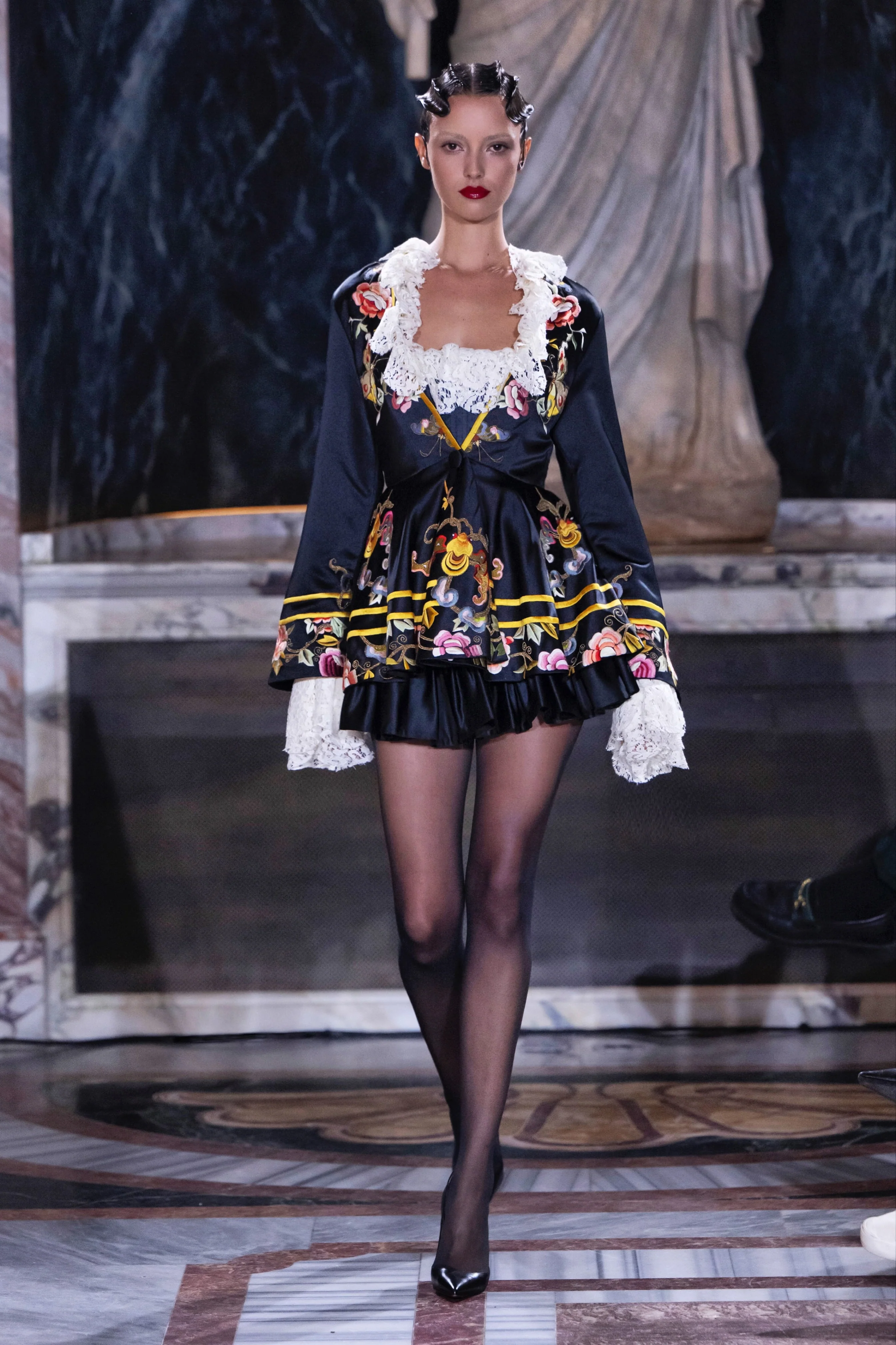 Mellifera Jacket - Image 6