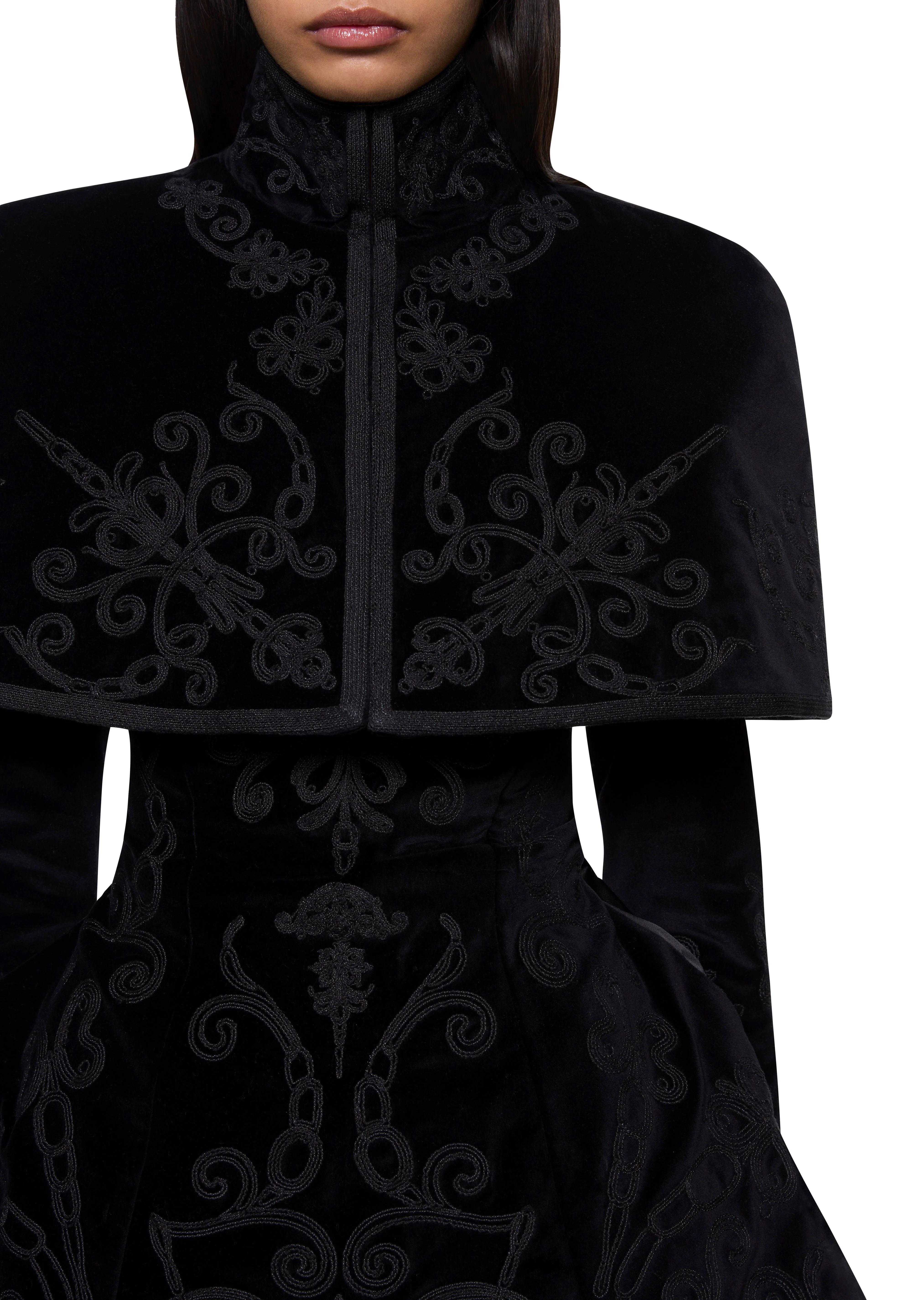 Othello Cape - Onyx - Image 4
